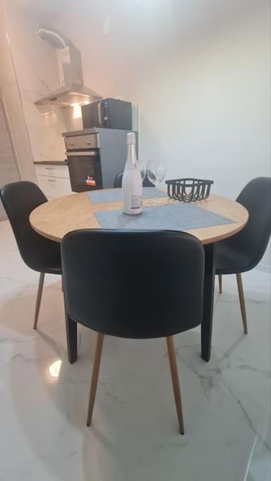 Mias Luxury Apartment Rijeka Exteriör bild