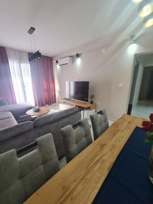 Mias Luxury Apartment Rijeka Exteriör bild