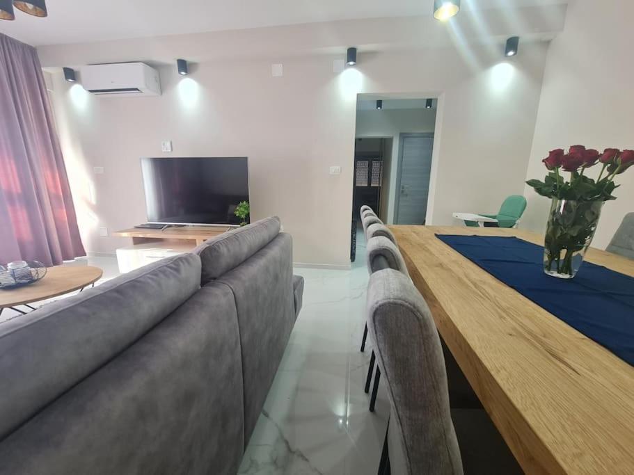 Mias Luxury Apartment Rijeka Exteriör bild
