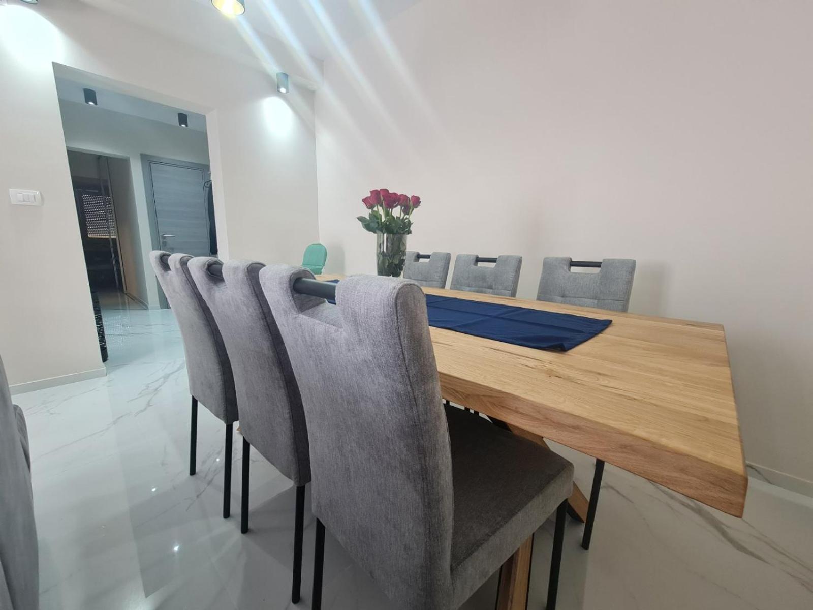 Mias Luxury Apartment Rijeka Exteriör bild